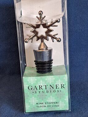 Gartner Studios Silver SNOWFLAKE WINE STOPPER Bottle Christmas Cork Cap